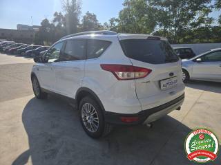 FORD Kuga usata, con Autoradio