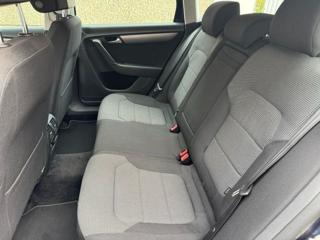 VOLKSWAGEN Passat usata, con Autoradio