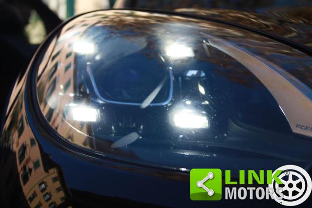 PORSCHE Macan usata 98