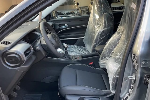 JEEP Avenger usata, con Controllo trazione