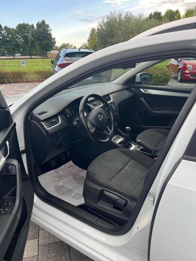 SKODA Octavia usata, con Autoradio