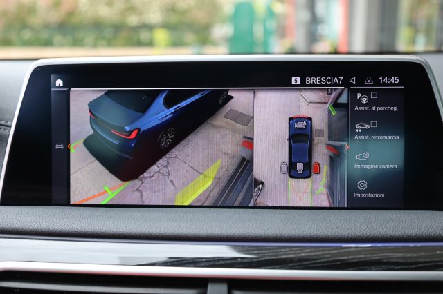 BMW 730 usata, con 360° camera
