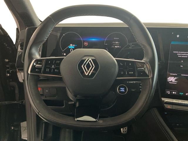RENAULT Austral usata, con Bracciolo
