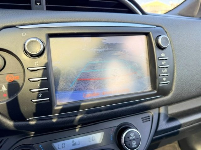 TOYOTA Yaris usata, con Sistema di navigazione