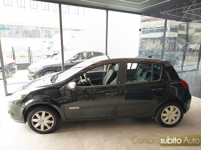 RENAULT Clio usata, con Immobilizzatore elettronico