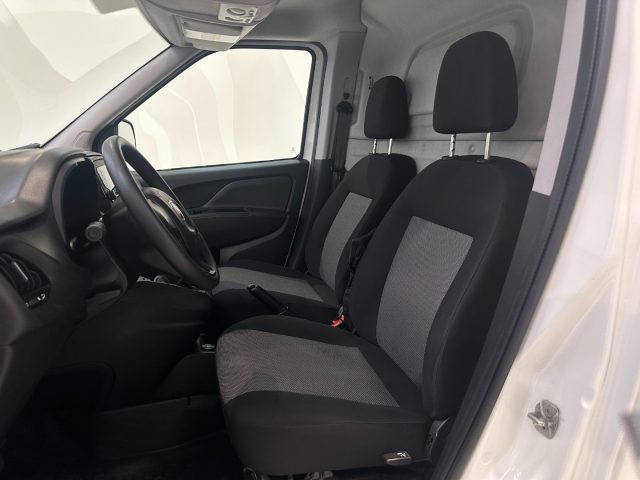 FIAT Doblo usata, con Luci diurne LED