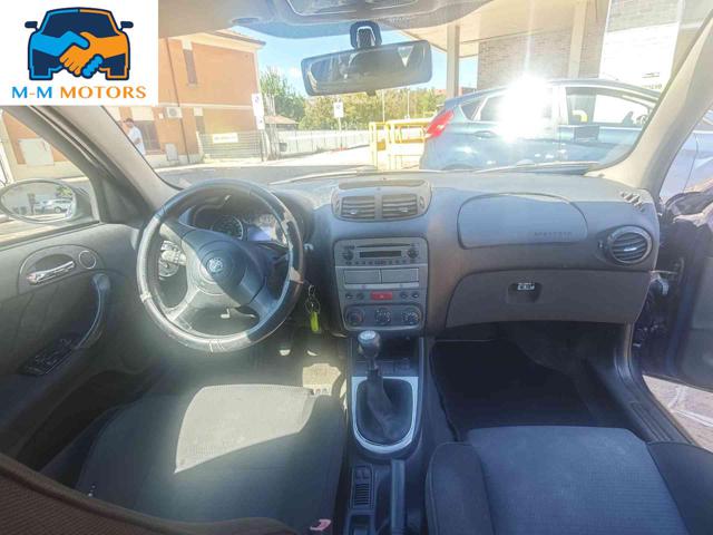 ALFA ROMEO 147 usata, con Servosterzo