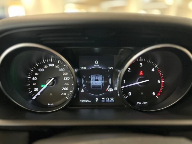 LAND ROVER Range Rover Sport usata, con Cruise Control