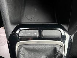 OPEL Corsa usata, con Volante in pelle