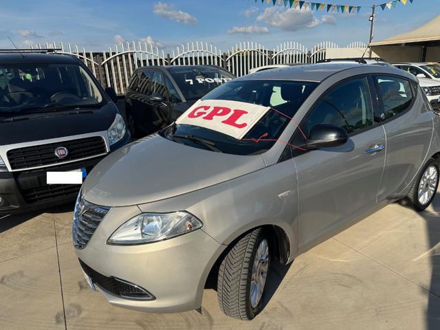 LANCIA Ypsilon usata 22