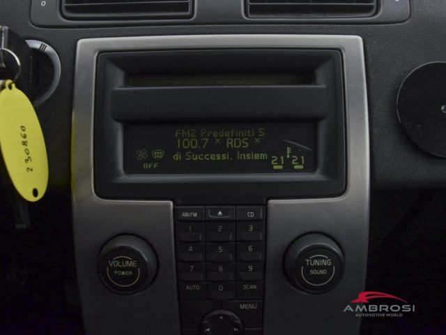 VOLVO V50 usata 13