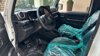 SUZUKI Jimny usata, con Cruise Control