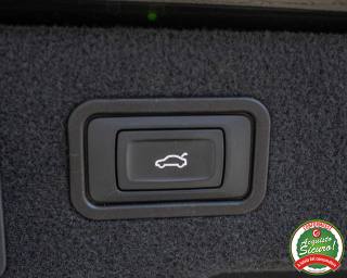 AUDI A8 usata, con Regolazione elettrica sedili