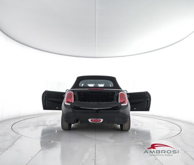 MINI Cabrio usata 6