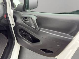 PEUGEOT Partner usata 19