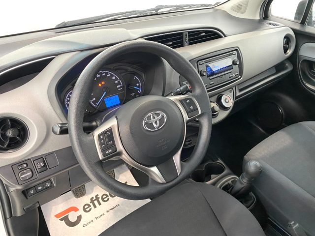 TOYOTA Yaris usata, con Chiusura centralizzata