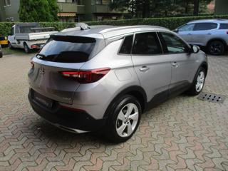 OPEL Grandland X usata, con Autoradio