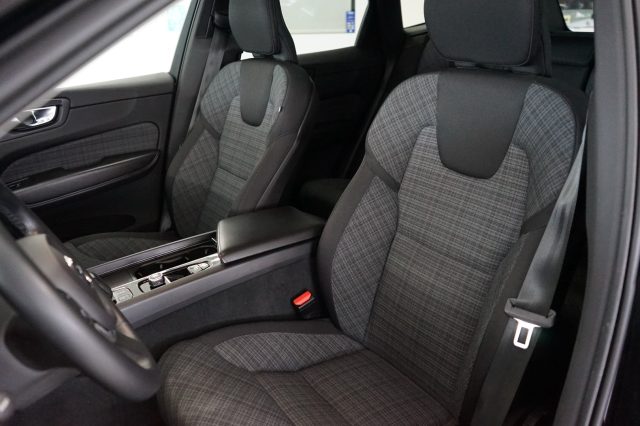 VOLVO XC60 usata, con Airbag testa