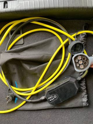 VOLKSWAGEN Passat usata, con MP3