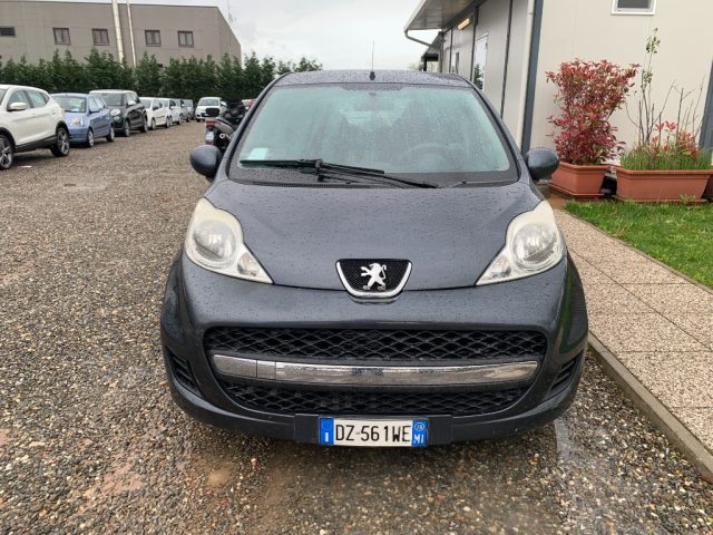 PEUGEOT 107 usata, con Airbag