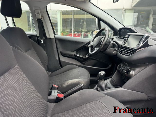 PEUGEOT 208 usata, con Cerchi in lega