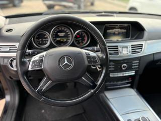 MERCEDES-BENZ E 200 usata, con Cerchi in lega