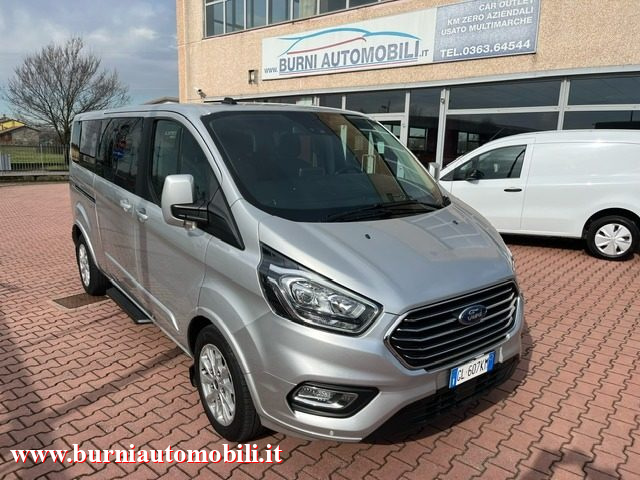 FORD Tourneo Custom usata, con Fari LED