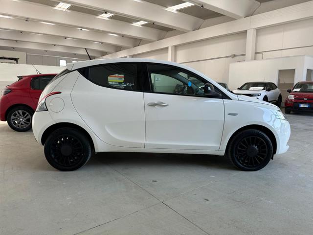 LANCIA Ypsilon usata, con Controllo trazione
