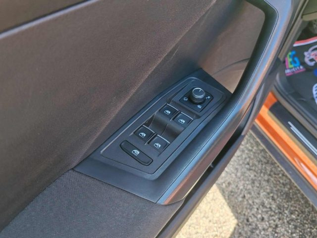 VOLKSWAGEN T-Roc usata, con Chiusura centralizzata