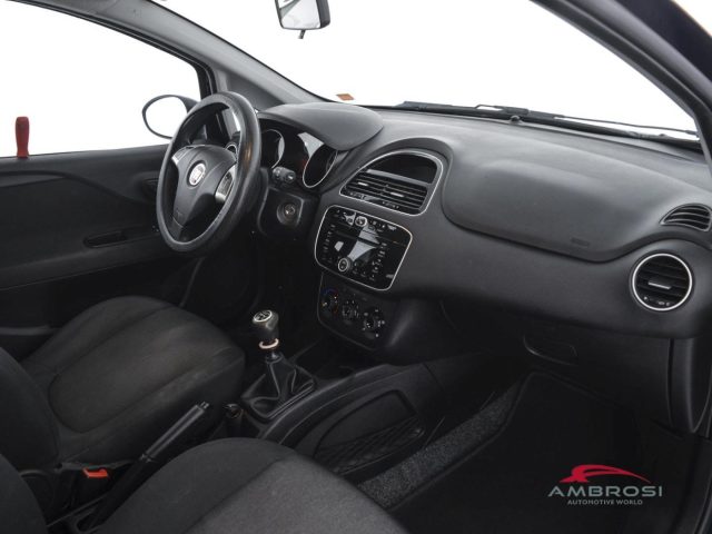 FIAT Punto usata 11