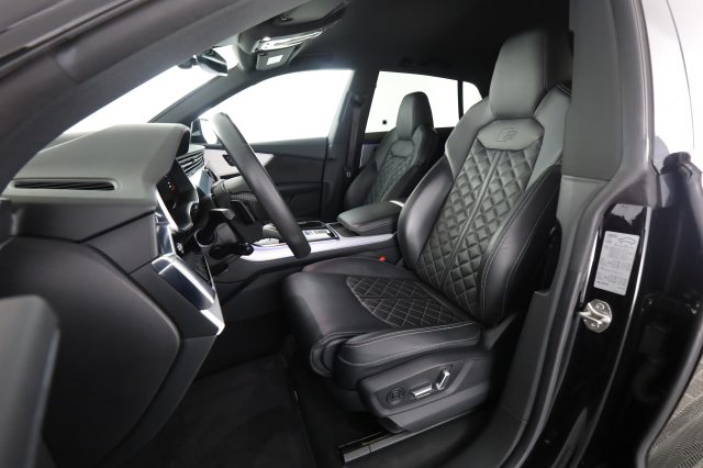 AUDI Q8 usata 2