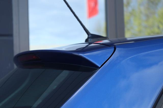 VOLKSWAGEN Polo usata, con Hill holder