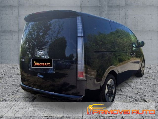 HYUNDAI Staria usata, con Controllo trazione