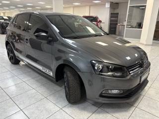 VOLKSWAGEN Polo usata, con Autoradio