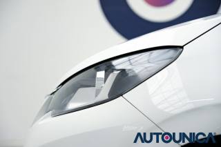 PEUGEOT 108 usata, con USB