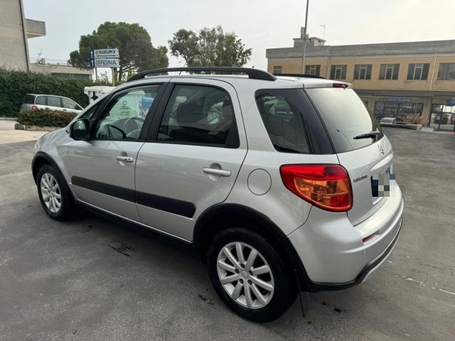 SUZUKI SX4 usata, con Autoradio