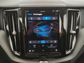 VOLVO XC60 usata, con Touch screen