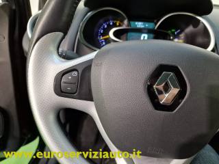 RENAULT Clio usata, con Sensori di parcheggio posteriori
