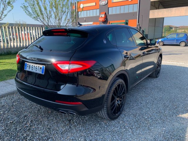 MASERATI Levante usata, con Alzacristalli elettrici