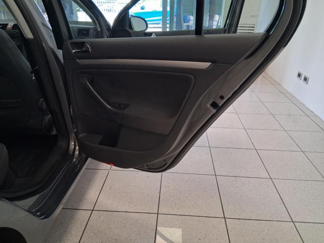 VOLKSWAGEN Golf usata 17