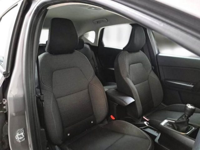RENAULT Captur usata, con Cruise Control