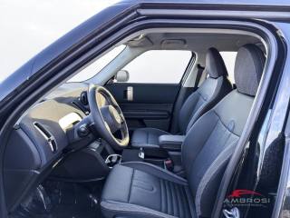 MINI Countryman usata 9