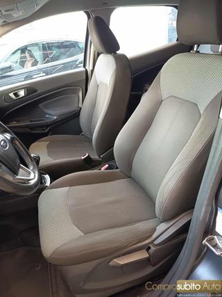 FORD EcoSport usata 25
