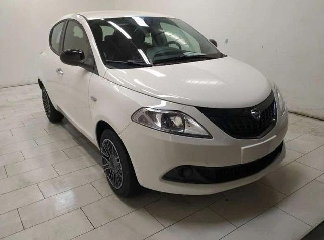 LANCIA Ypsilon usata, con ABS
