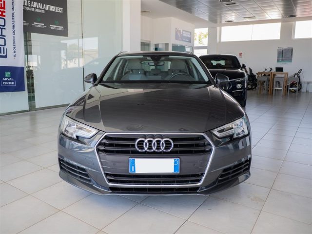 AUDI A4 usata, con Airbag laterali