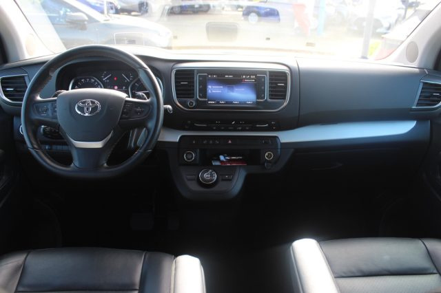 TOYOTA Proace Verso usata, con Sensori di parcheggio posteriori