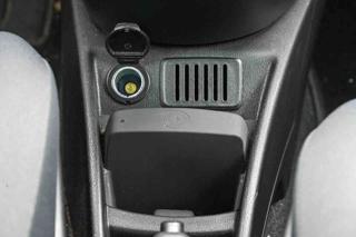 LANCIA Ypsilon usata, con USB