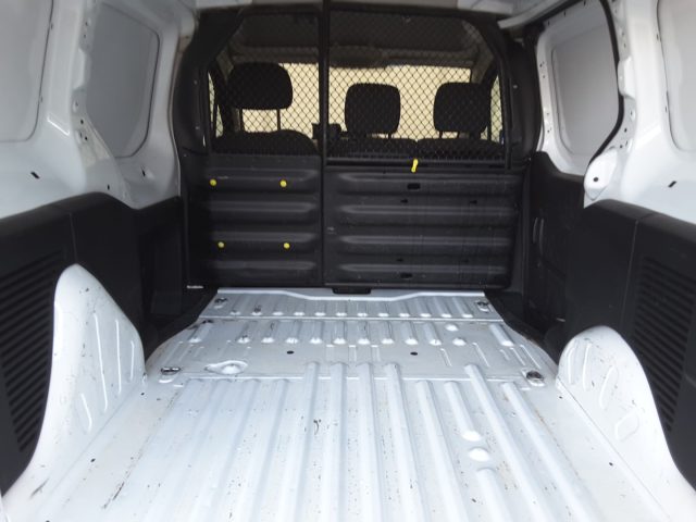 PEUGEOT Partner usata, con MP3