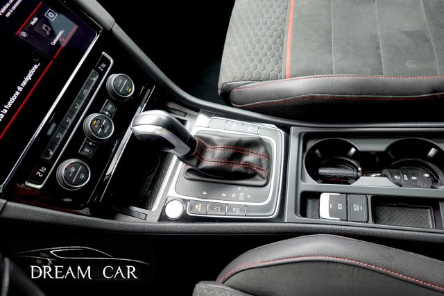 VOLKSWAGEN Golf GTI usata, con Controllo trazione