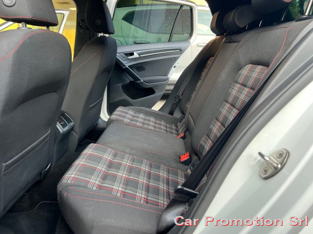 VOLKSWAGEN Golf GTI usata, con ESP